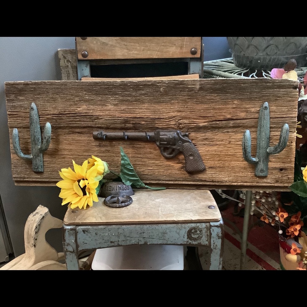 Southwest Rustic Barn Wood Wall Hooks - Picture 2 of 11